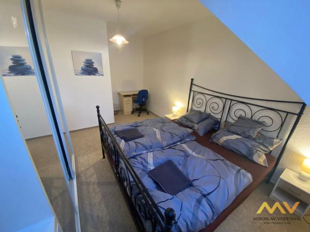 Pronájem bytu 3+1, Hradec Králové, Průmyslová, 92 m2