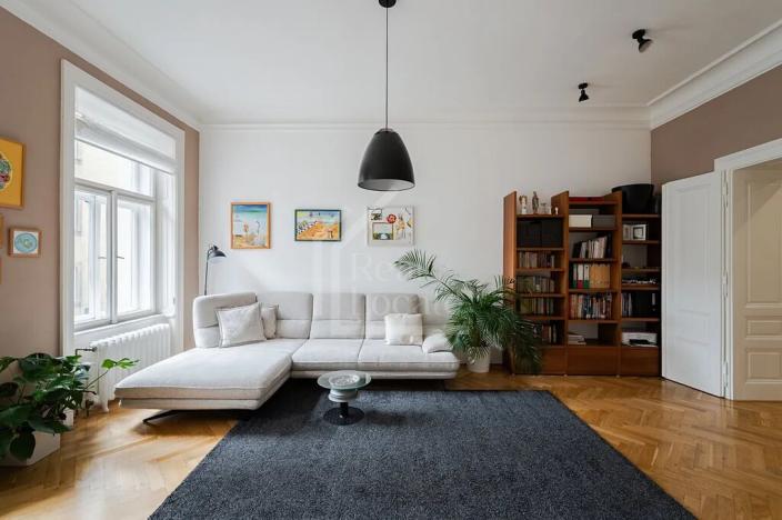 Prodej bytu 3+1, Praha - Nové Město, Soukenická, 107 m2