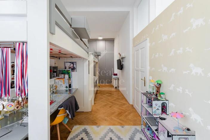 Prodej bytu 3+1, Praha - Nové Město, Soukenická, 107 m2