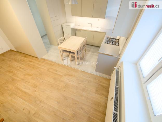 Pronájem bytu 1+1, Kladno, Amálská, 30 m2