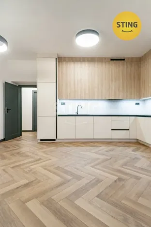 Pronájem bytu 3+kk, Ostrava, Nádražní, 66 m2