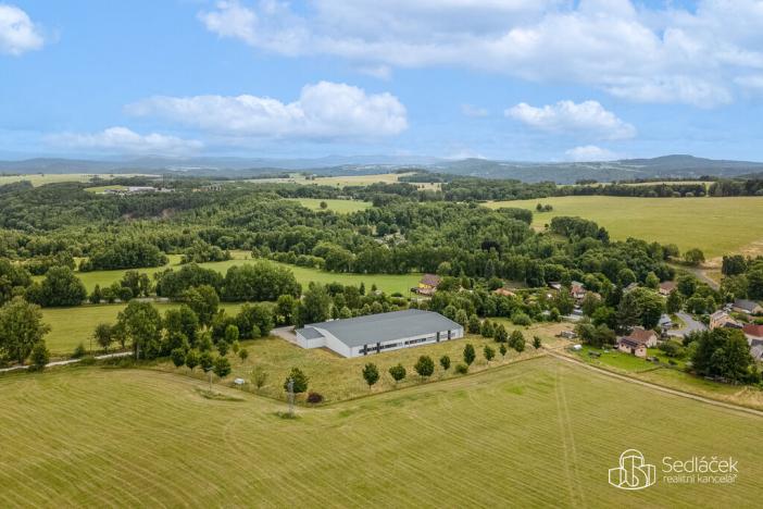 Prodej výrobních prostor, Krásno, Kladenská, 4900 m2