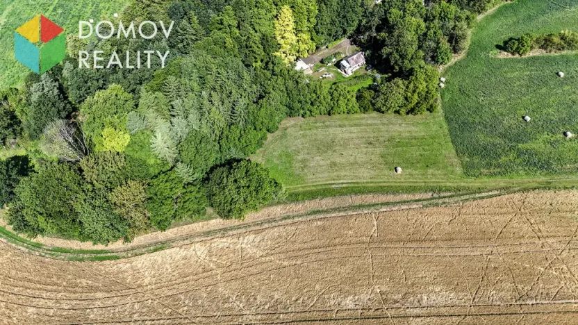 Prodej pole, Mezouň, 2730 m2