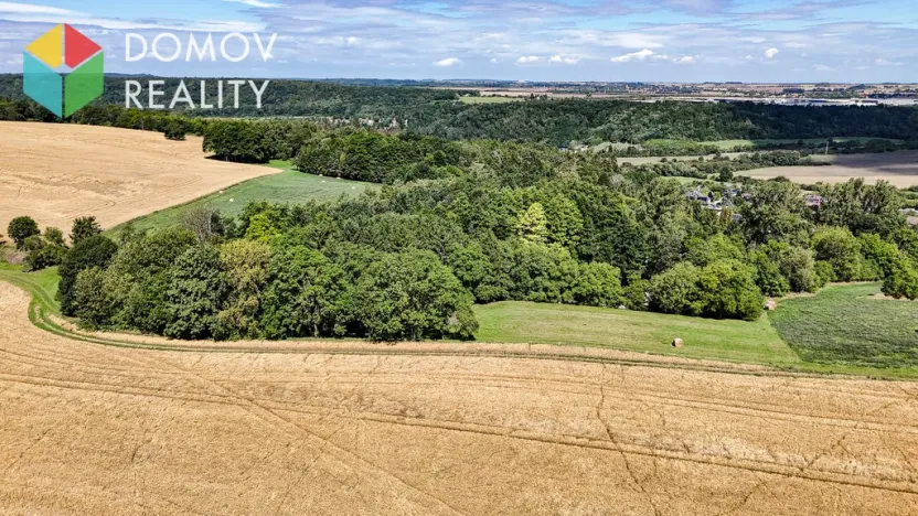 Prodej pole, Mezouň, 2730 m2