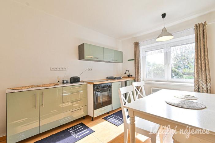 Pronájem rodinného domu, Prasklice, 78 m2