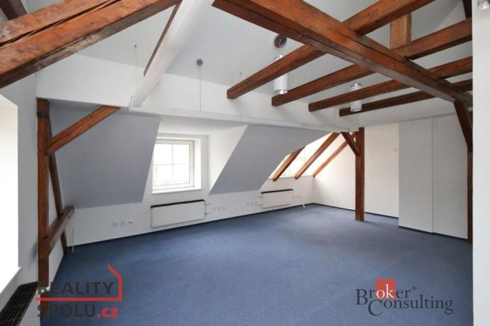 Pronájem kanceláře, Jablonec nad Nisou, Budovatelů, 180 m2