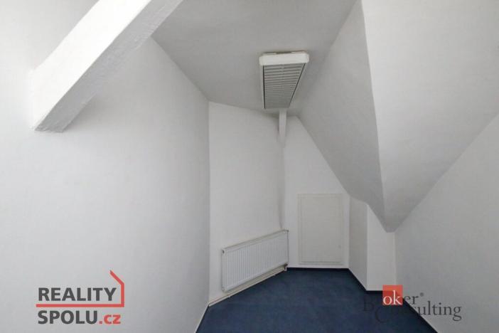 Pronájem kanceláře, Jablonec nad Nisou, Budovatelů, 180 m2