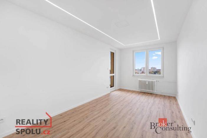 Pronájem bytu 2+kk, Pardubice - Zelené Předměstí, S. K. Neumanna, 53 m2