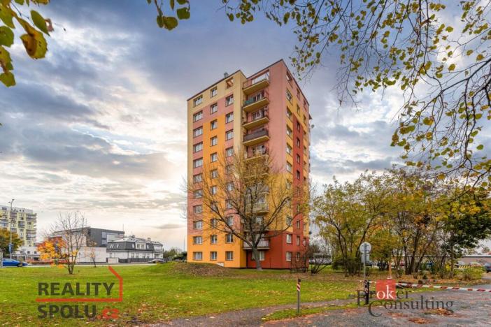 Pronájem bytu 2+kk, Pardubice - Zelené Předměstí, S. K. Neumanna, 53 m2