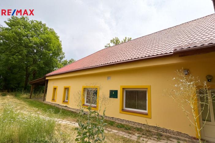 Pronájem rodinného domu, Slaný - Blahotice, 200 m2
