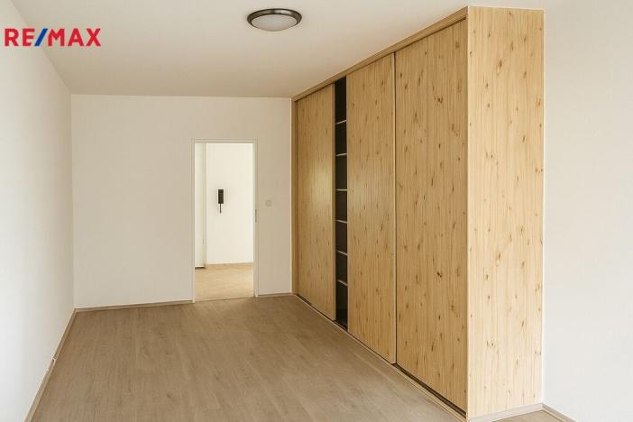 Pronájem rodinného domu, Slaný - Blahotice, 200 m2