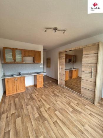 Prodej bytu 1+kk, Karlovy Vary, Východní, 21 m2