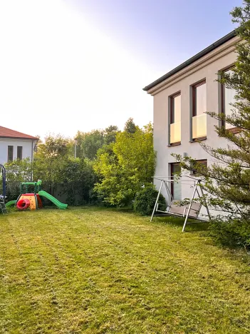 Pronájem vily, Statenice, 180 m2