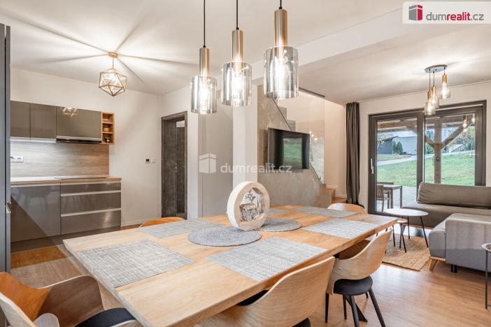 Prodej rodinného domu, Dolní Morava, 184 m2