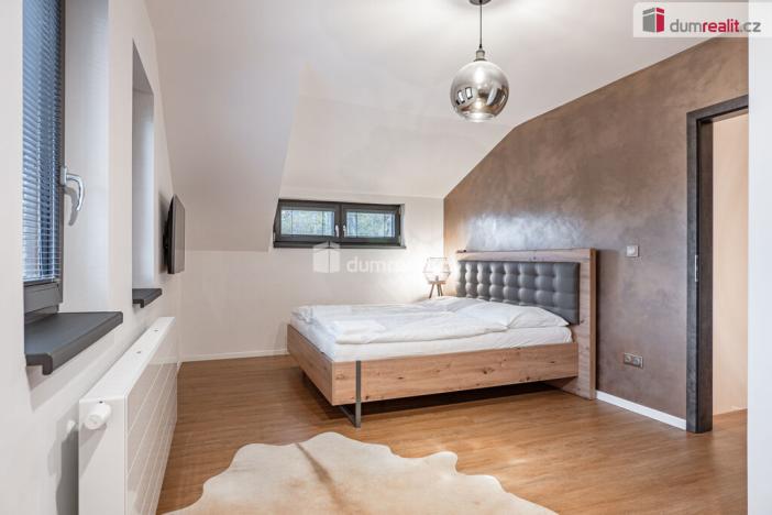 Prodej rodinného domu, Dolní Morava, 184 m2