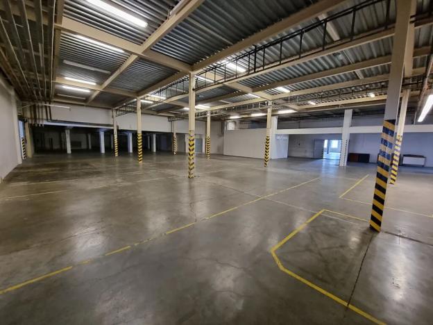 Pronájem výrobních prostor, Zádveřice-Raková, 4899 m2