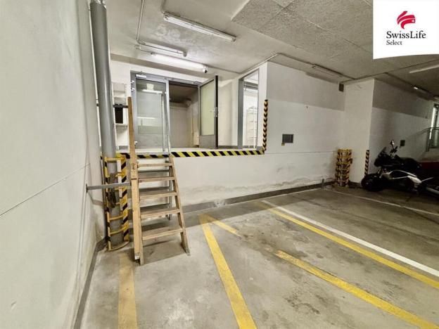 Pronájem skladu, Hradec Králové, třída Edvarda Beneše, 18 m2