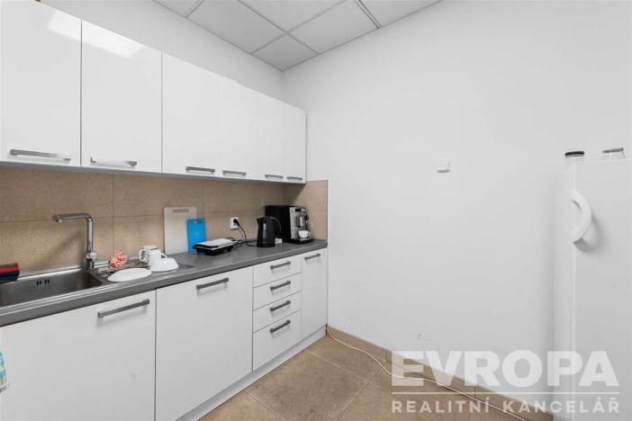 Pronájem kanceláře, Praha, Modřanská, 79 m2