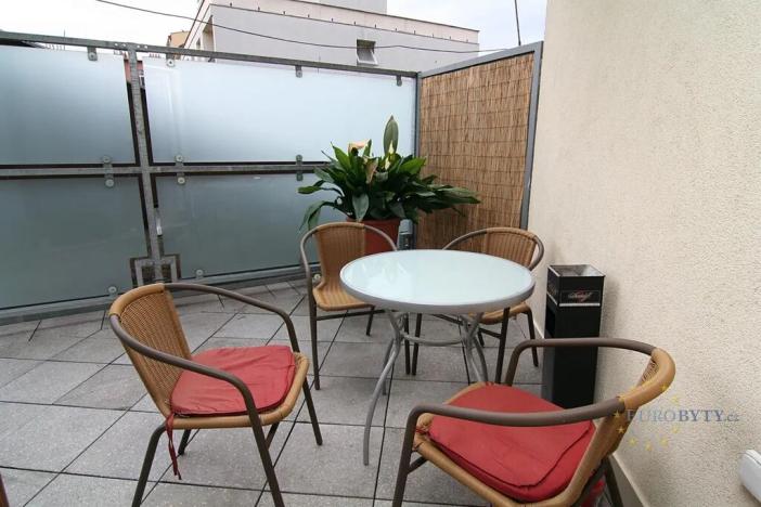 Prodej bytu 2+kk, Praha - Libeň, Drahobejlova, 68 m2