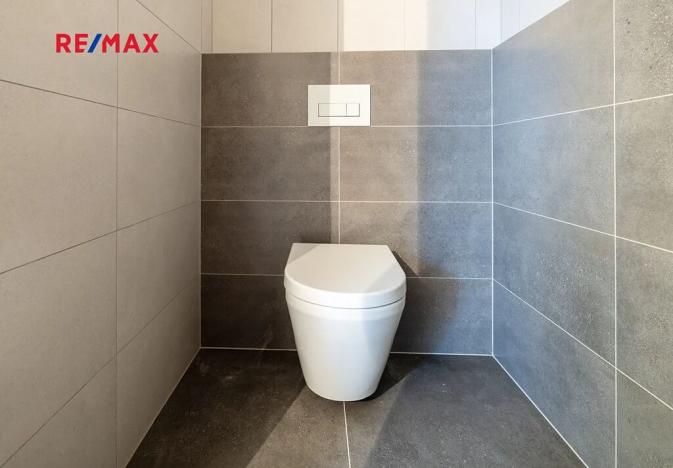 Prodej bytu 3+kk, Praha - Hrdlořezy, Českobrodská, 87 m2