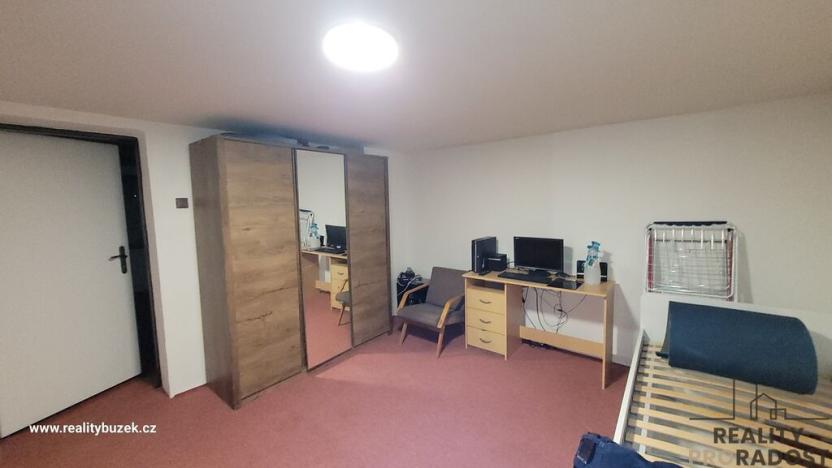 Pronájem rodinného domu, Komárov, 120 m2