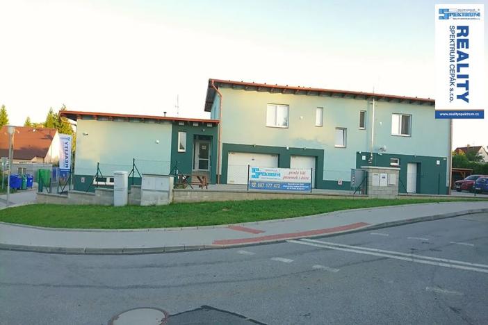 Pronájem bytu 2+kk, Kamenný Újezd, 5. května, 42 m2