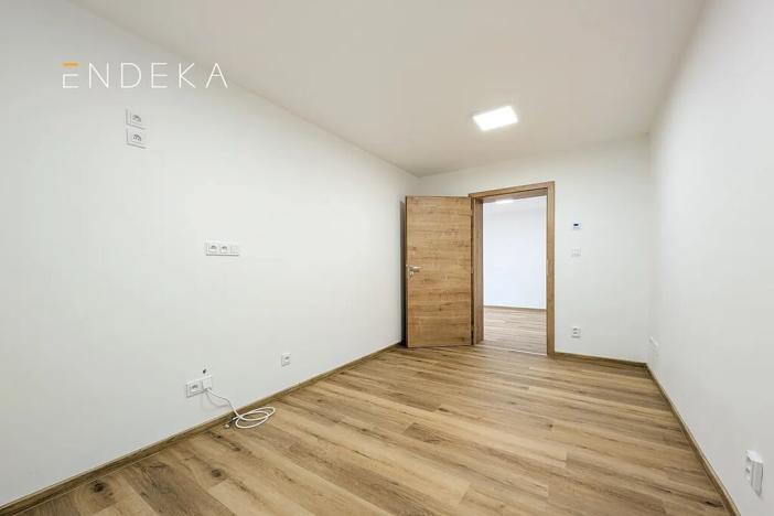 Prodej kanceláře, Brno, Kobylín, 53 m2