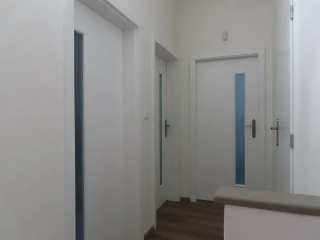 Pronájem rodinného domu, Polerady, 80 m2