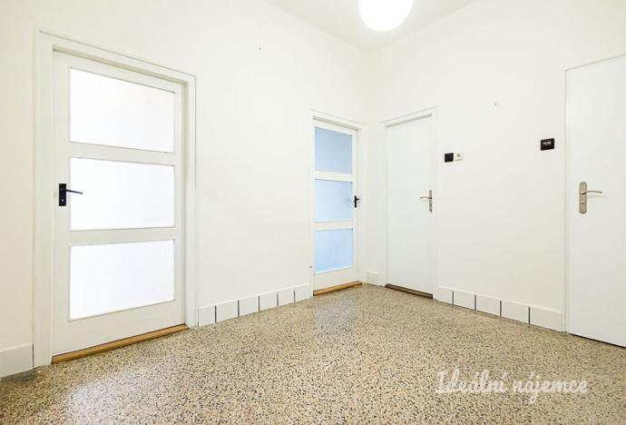 Pronájem bytu 2+1, Praha - Žižkov, Jana Želivského, 52 m2