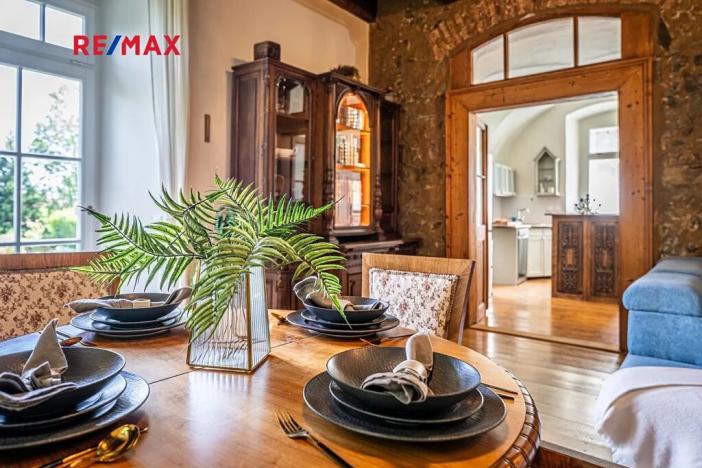 Prodej rodinného domu, Včelákov, 358 m2