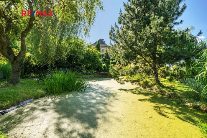 Prodej rodinného domu, Včelákov, 358 m2