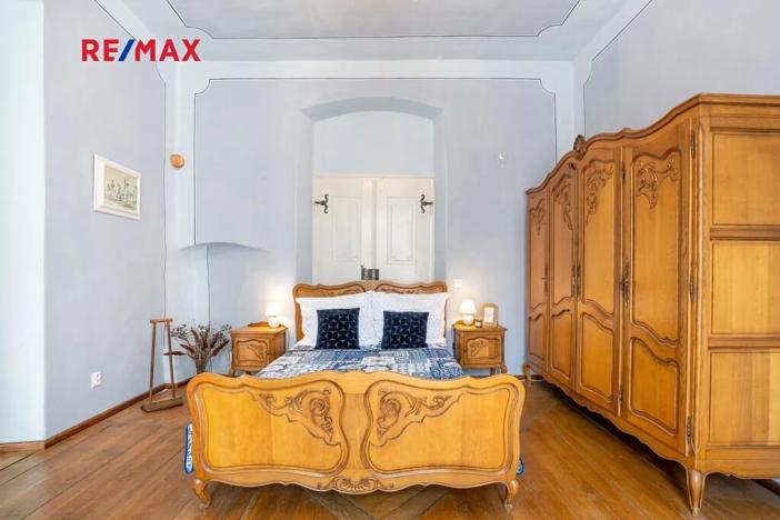 Prodej rodinného domu, Včelákov, 358 m2