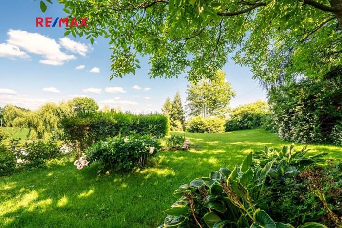 Prodej rodinného domu, Včelákov, 358 m2