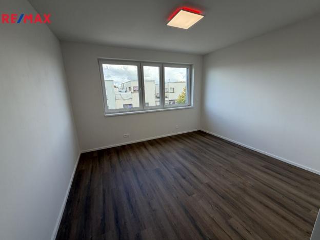 Pronájem rodinného domu, Praha - Hostavice, Vrbenská, 114 m2