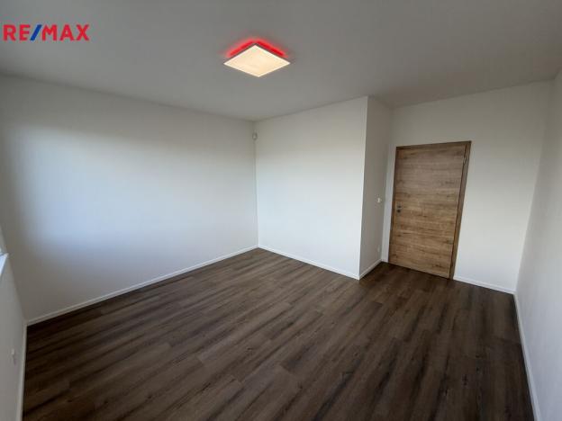 Pronájem rodinného domu, Praha - Hostavice, Vrbenská, 114 m2