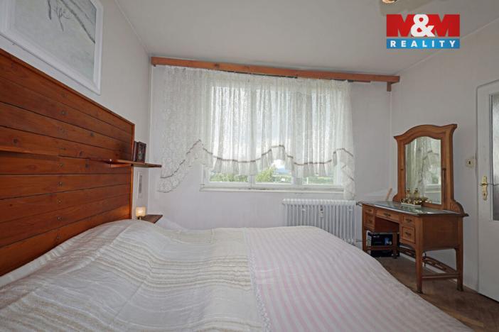 Prodej bytu 4+1, Karlovy Vary - Doubí, Modenská, 77 m2