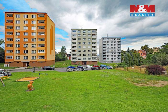 Prodej bytu 4+1, Karlovy Vary - Doubí, Modenská, 77 m2
