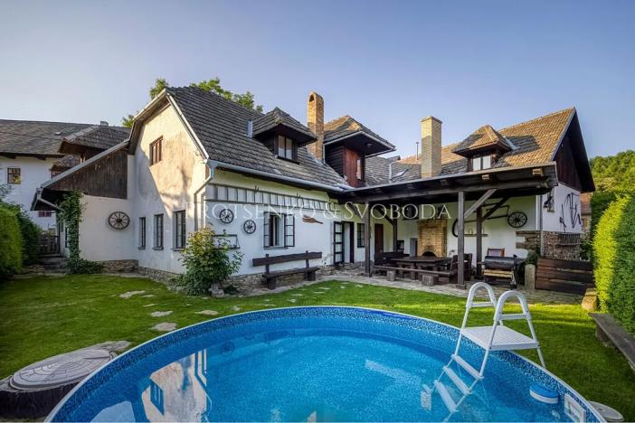 Prodej ubytování, Dalečín, 536 m2