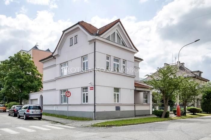 Prodej vily, Bechyně, Čechova, 660 m2