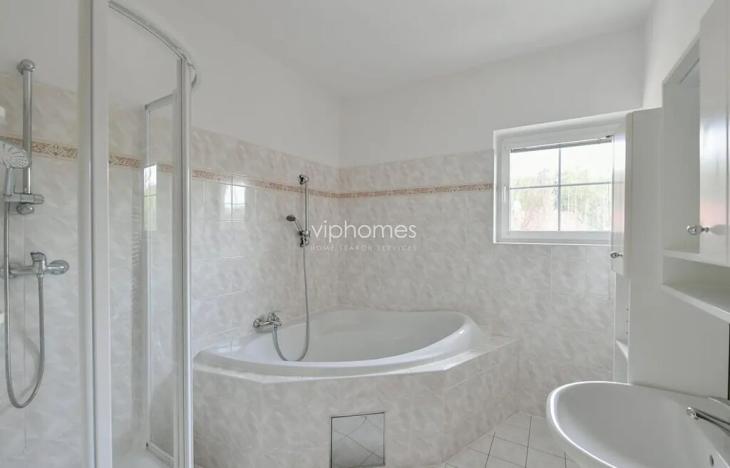 Pronájem vily, Praha - Nebušice, 290 m2