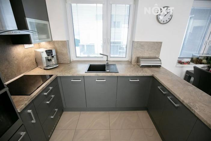 Prodej rodinného domu, Zlín, Karmínová, 122 m2