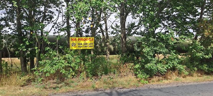 Prodej komerčního pozemku, Měšice, 2035 m2