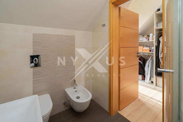 Prodej rodinného domu, Dobřejovice, 250 m2