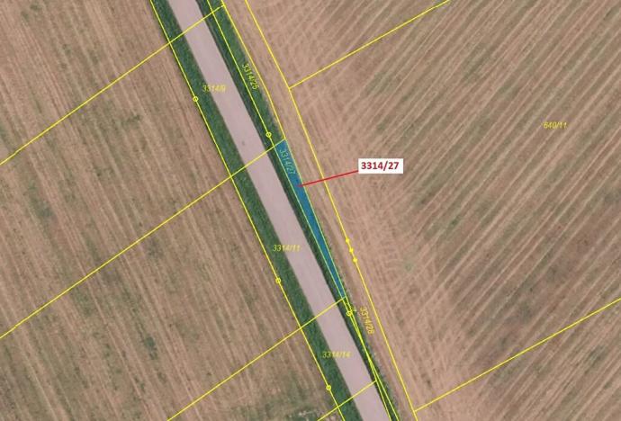 Dražba pozemku, Březník, 86 m2