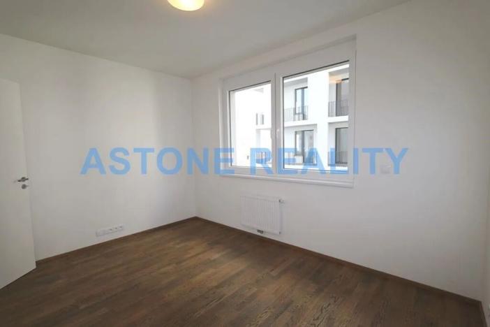 Pronájem bytu 2+kk, Praha - Vysočany, Smržových, 61 m2