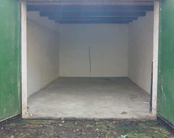 Pronájem garáže, Brno, Štefánikova, 22 m2