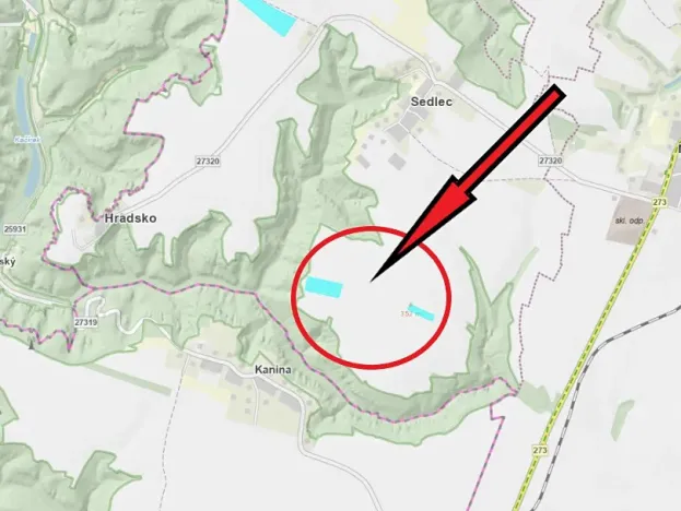 Prodej podílu pole, Mšeno, 4560 m2