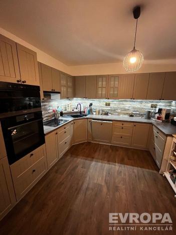 Prodej rodinného domu, Razová, 435 m2