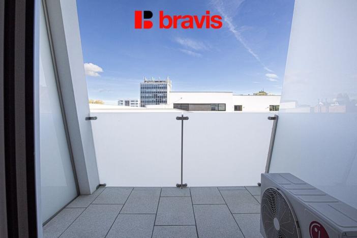 Pronájem bytu 1+kk, Brno - Komárov, Komárovská, 28 m2