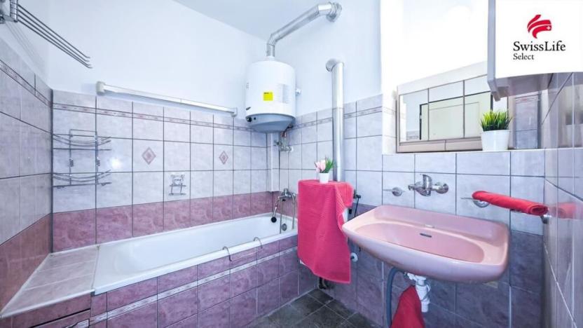 Prodej bytu 2+1, Pardubice, Sezemická, 59 m2